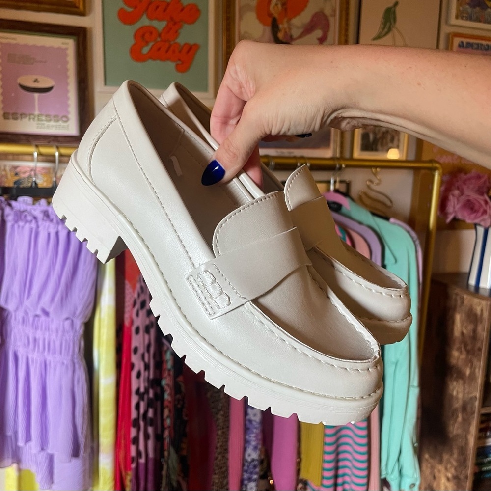 NEW Ivory Vegan Leather Chunky Loafer